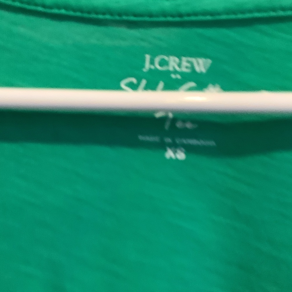 J. Crew‎ Vibrant Green V-Neck Short Sleeve Tee - Picture 2 of 6